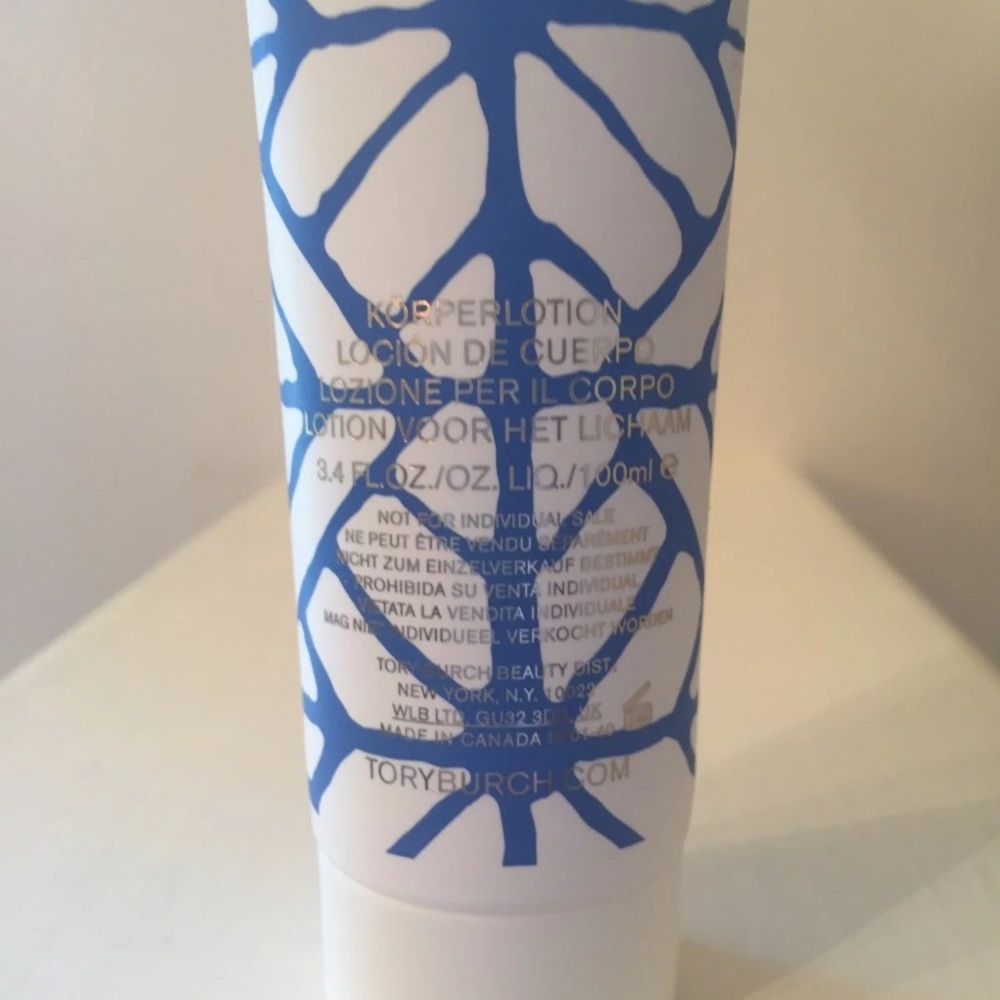 Tory Burch Bel Azur body lotion
